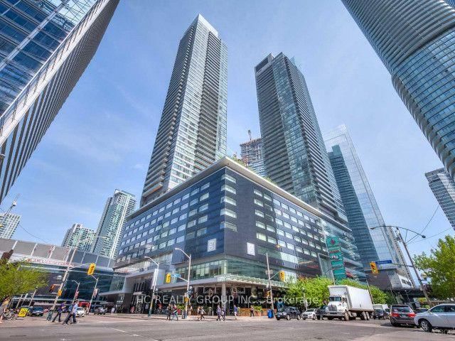 Unit 1903 — 55 Bremner Boulevard, Toronto