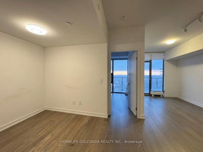 11 W Wellesley Street • #4006 • Toronto, ON photo 6