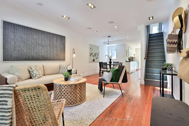 589 Wellington Street W