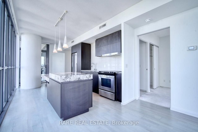 1610 - 101 Charles Street E