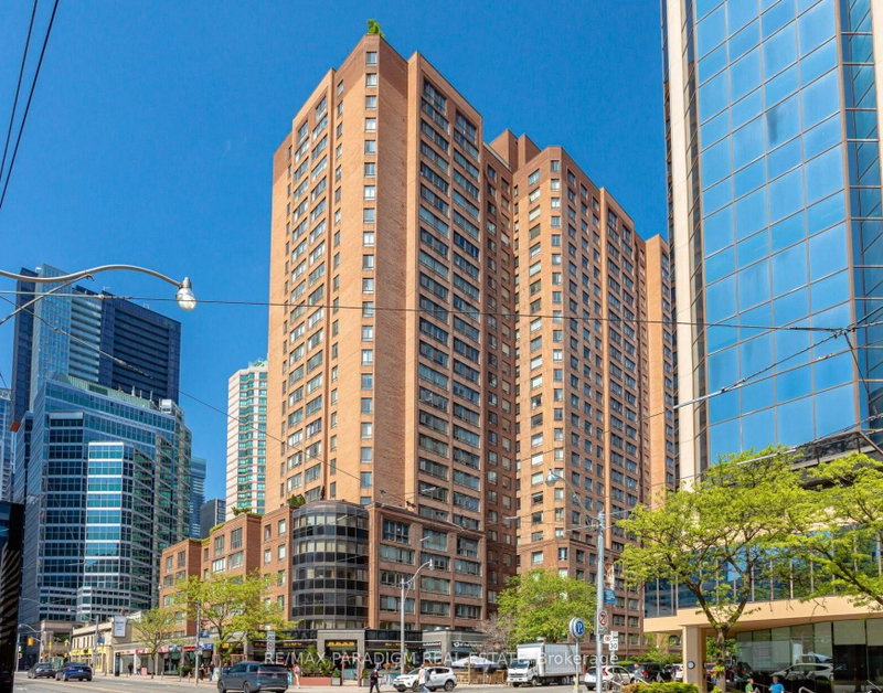 Unit 1914 — 633 Bay Street, Toronto