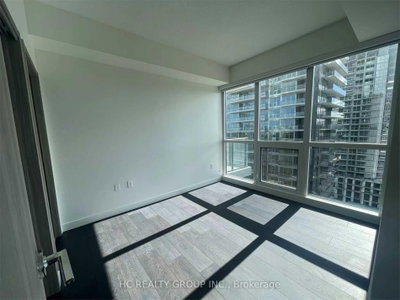 Unit 1809 — 95 Mcmahon Drive — more photos
