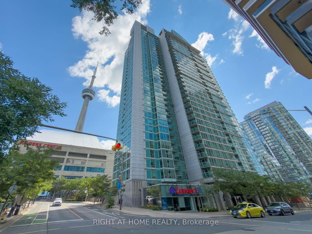 2611 - 81 Navy Wharf Court