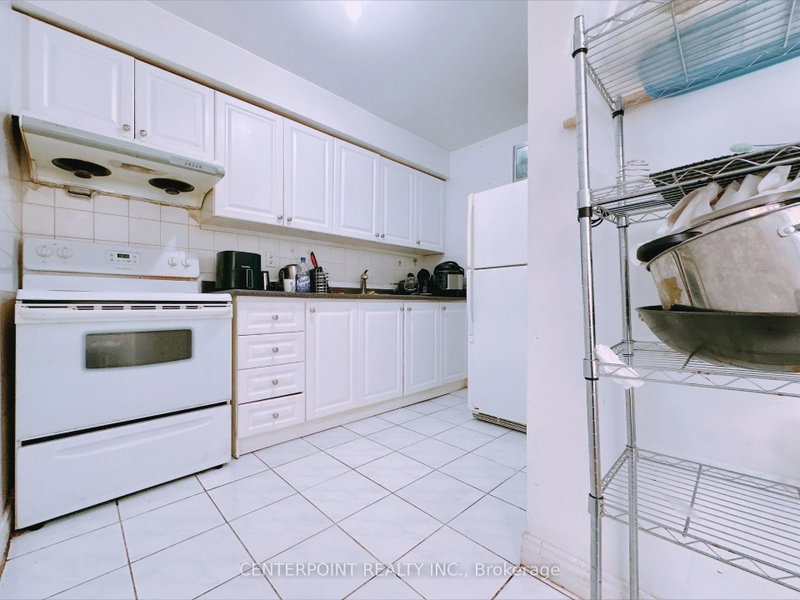 39 - 29 Slender Fern Way