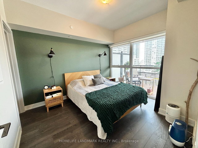 1408 - 11 Lillian Street
