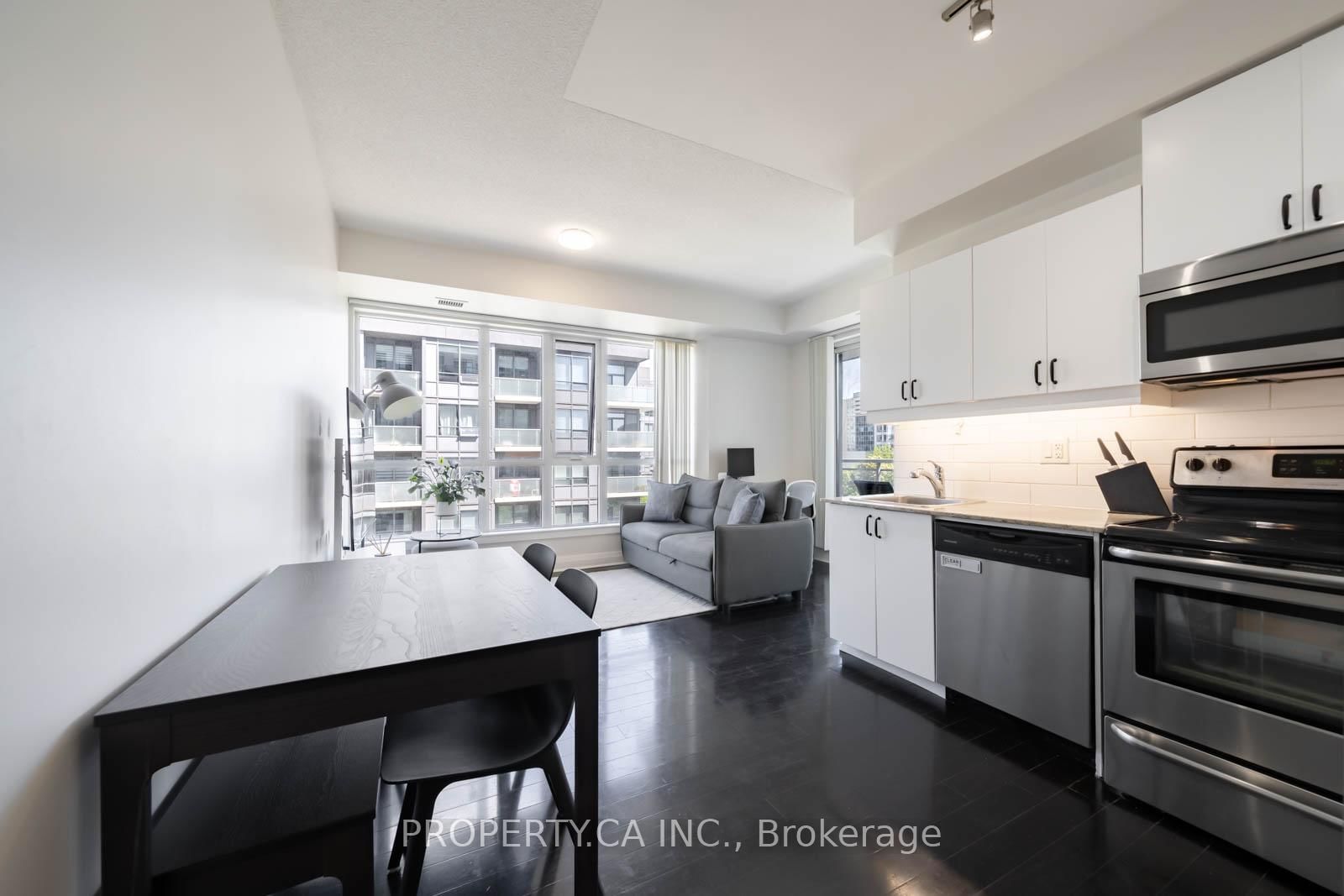 Listing Image 12