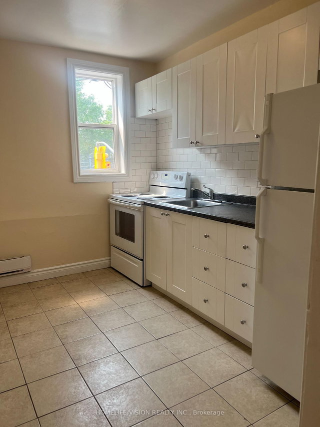 1 - 788 Eglinton Avenue E