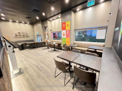 439A Yonge Street — photo 4
