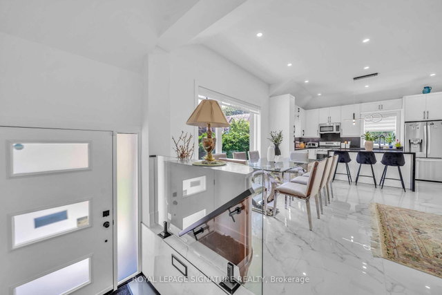 3 Pamcrest Drive