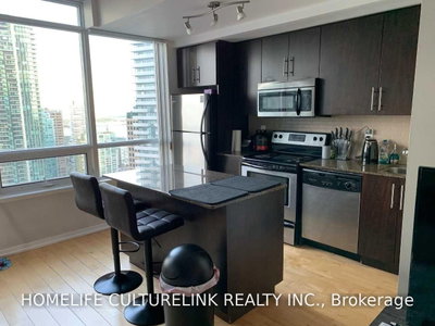 Unit 3004 — 55 Bremner Boulevard — photo 4
