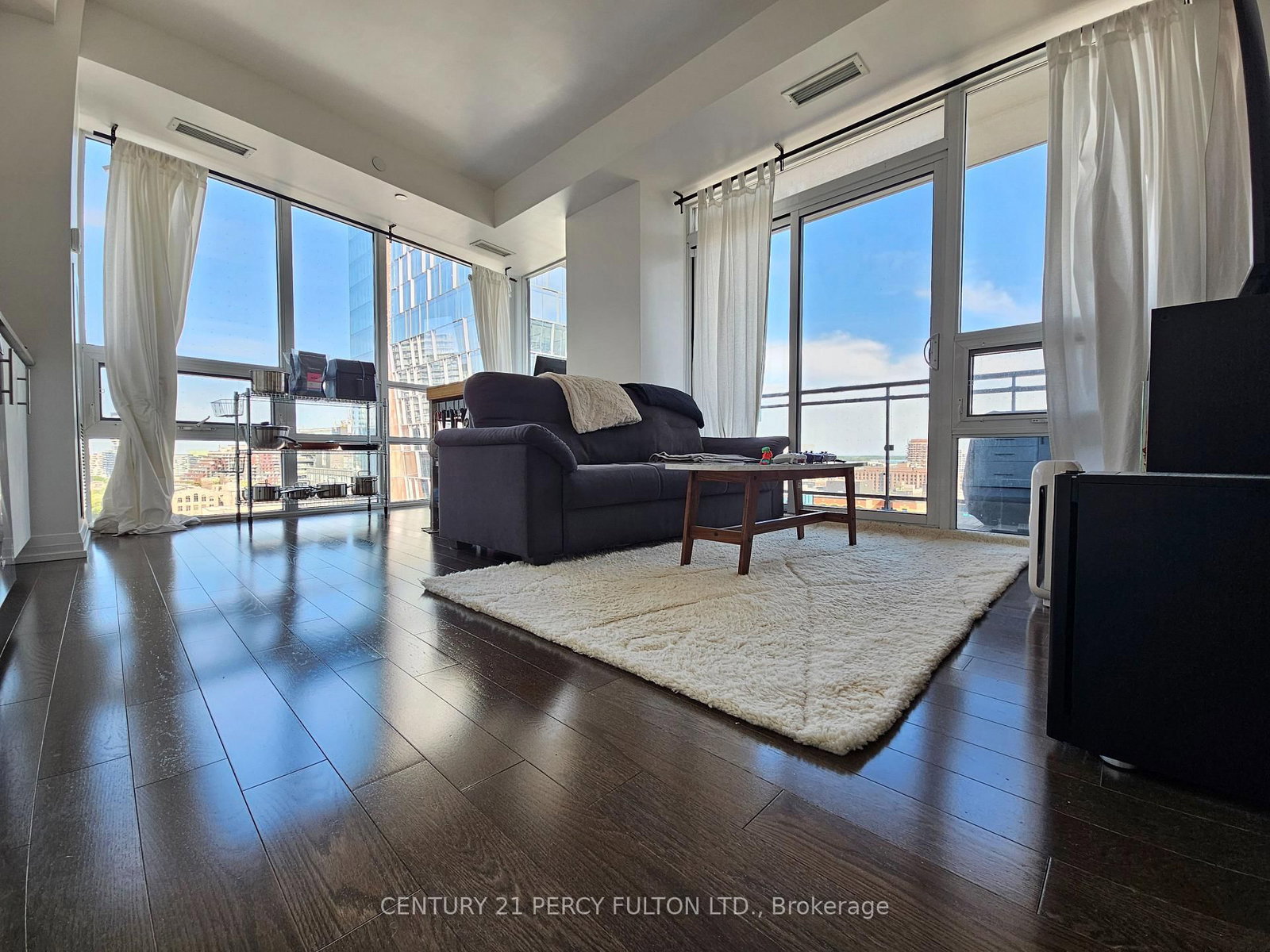 Condo leased at 1611-460 Adelaide Street, Toronto, Ontario, M5A 0E7 - Moss Park - MLS: C13603106