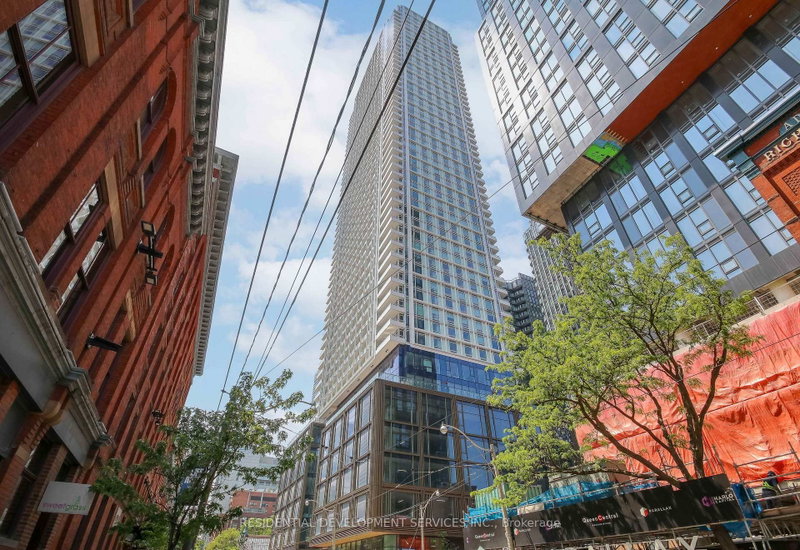 Unit 815 — 88 Queen Street, Toronto