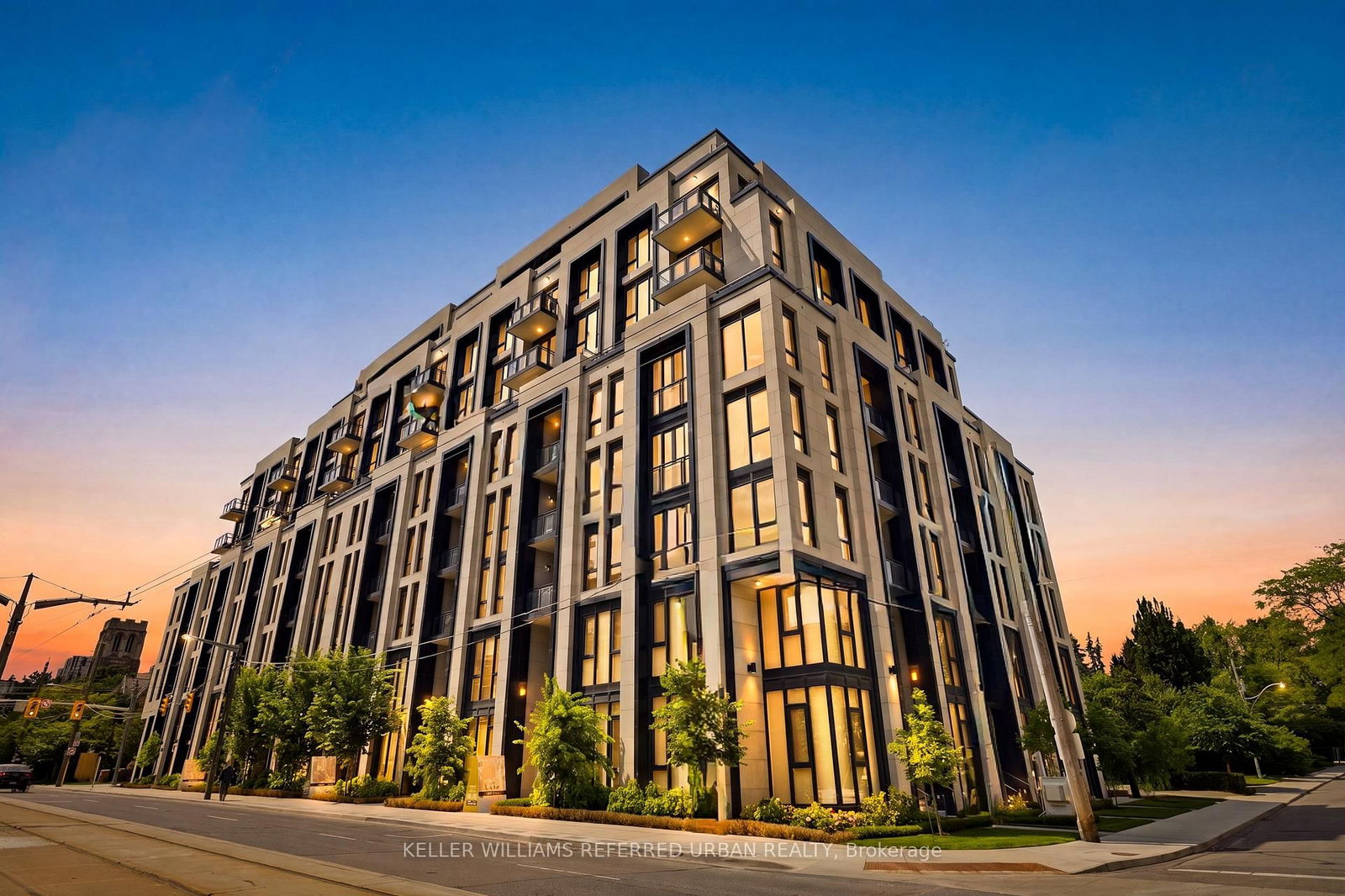 313 - 2 Forest Hill Road, Toronto 2