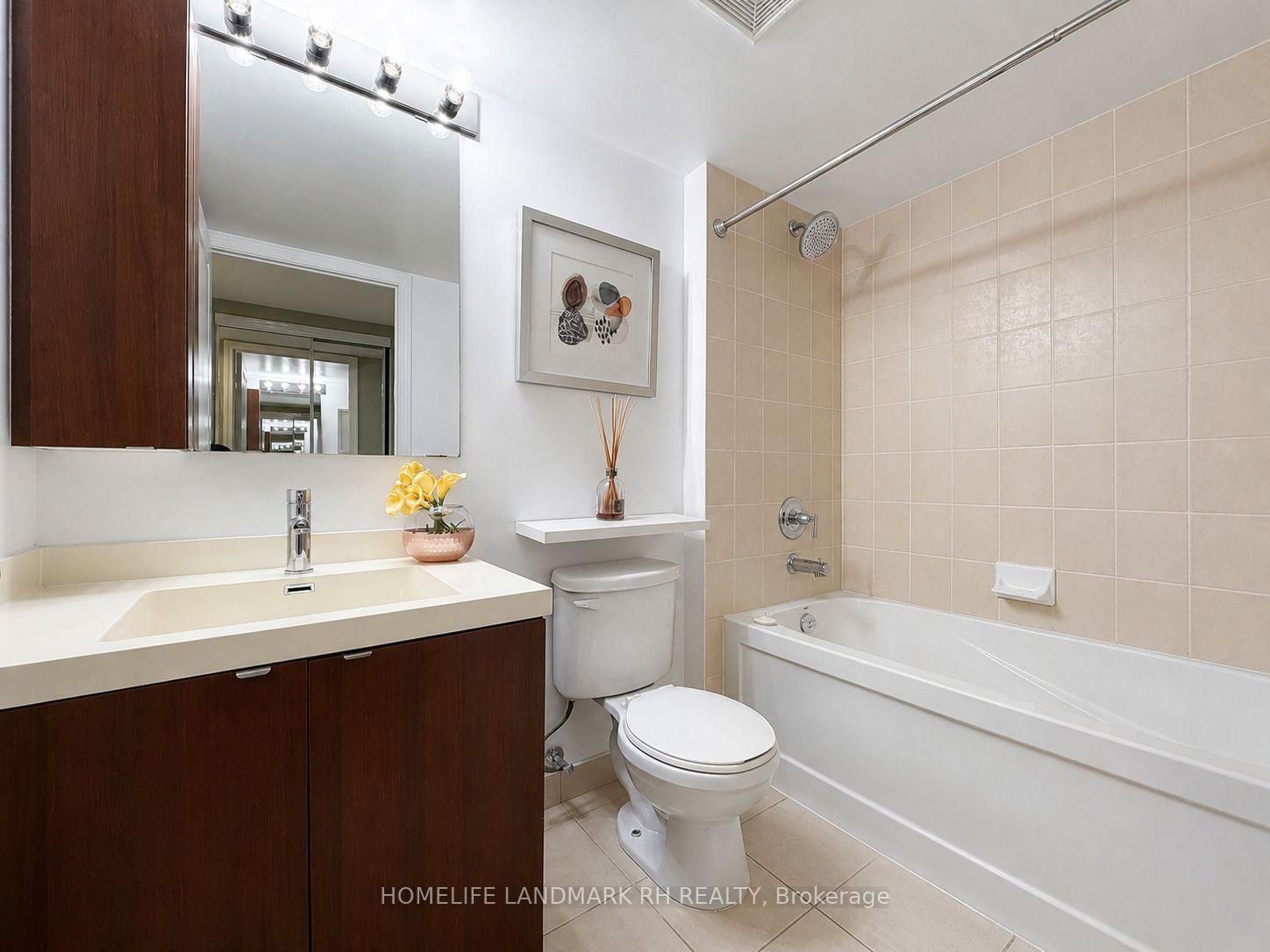 352 W Front Street • #318 • Toronto, ON photo 15