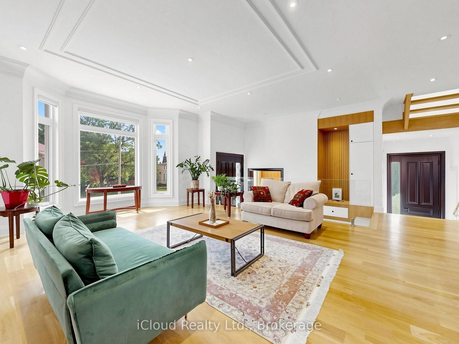 64 Risebrough Avenue • Toronto, ON photo 12
