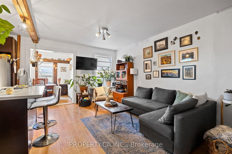396 Roxton Road