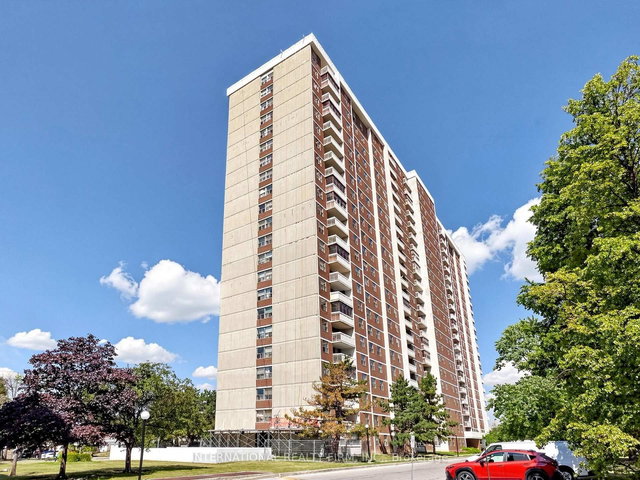 1812 - 205 Hilda Avenue
