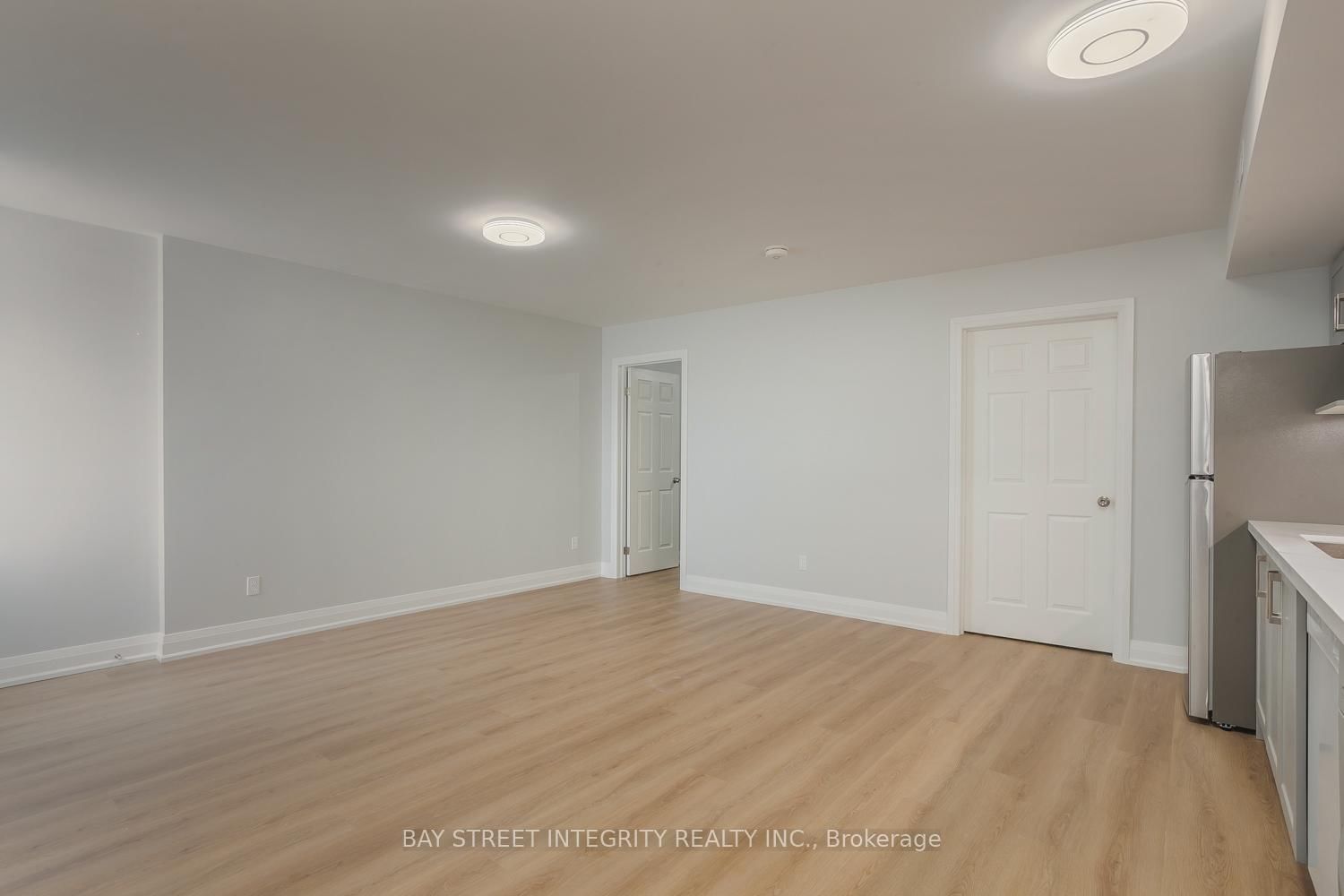Bsm - 19 D'arcy Street, Toronto 5
