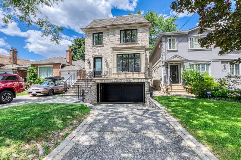 220 Joicey Boulevard
