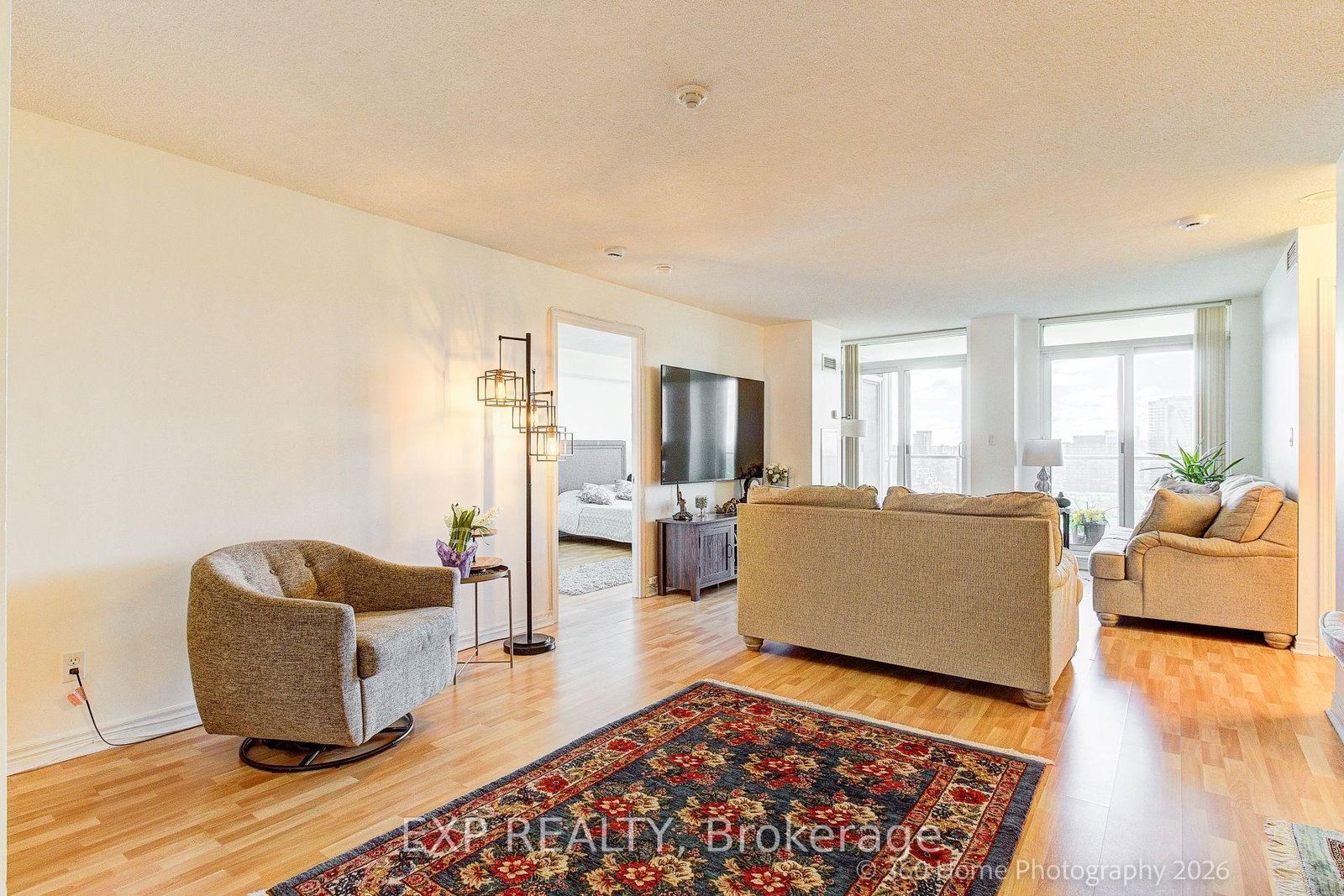 8 Rean Drive • #1705 • Toronto, ON photo 3