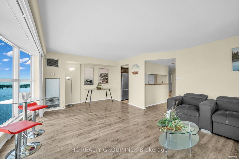 3902 - 99 Harbour Square