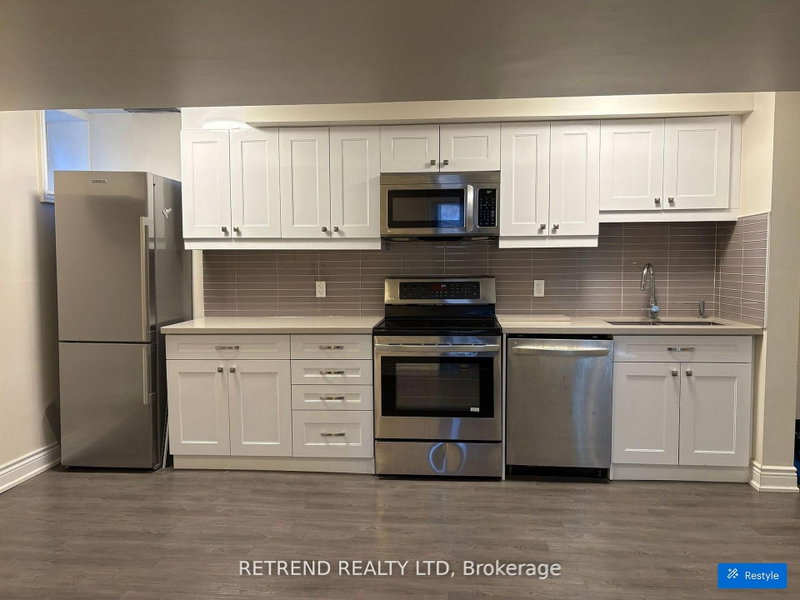 Bxmt - 892 Palmerston Avenue