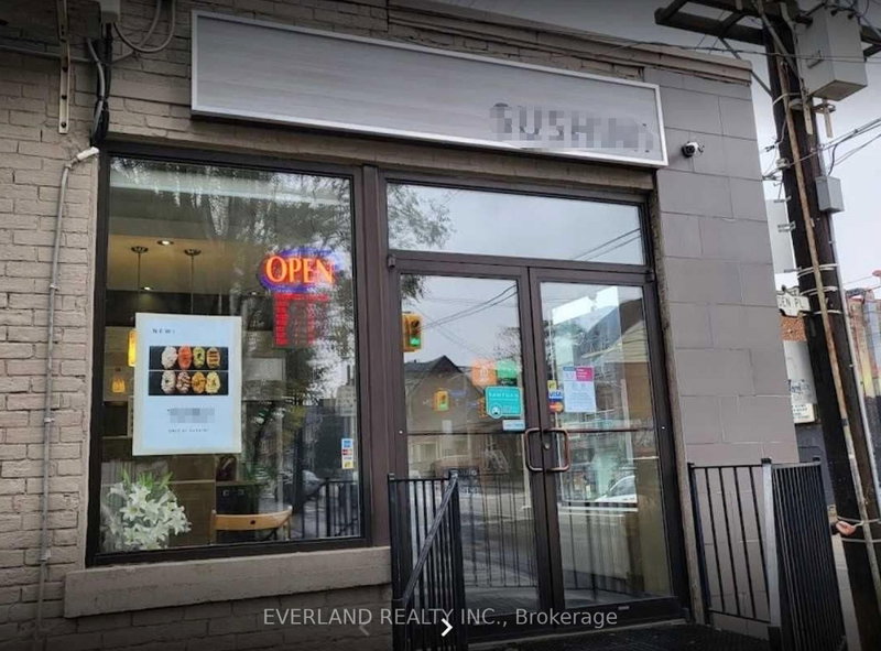 217 Bathurst St photo 3
