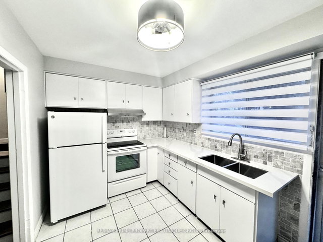 282 Roywood Drive
