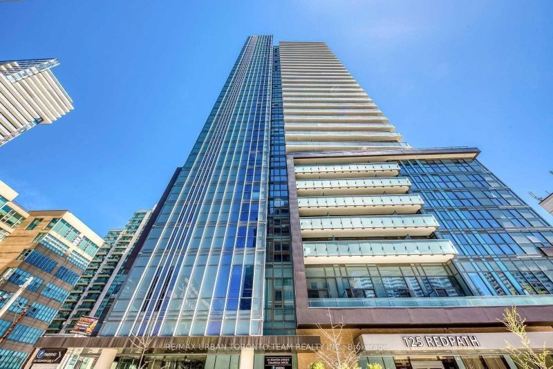 home for lease on 308-125 Redpath Avenue