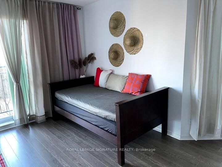 38 Hollywood Avenue • #317 • Toronto, ON photo 6