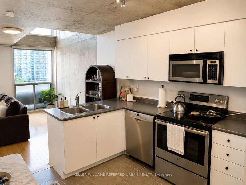 805 - 1029 King Street W