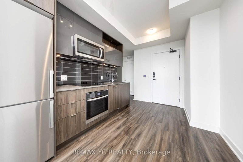 2726 - 135 Lower Sherbourne Street