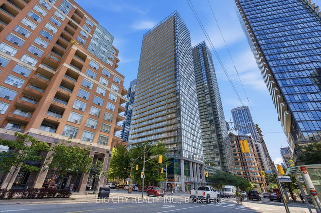 2307 - 37 Grosvenor Street