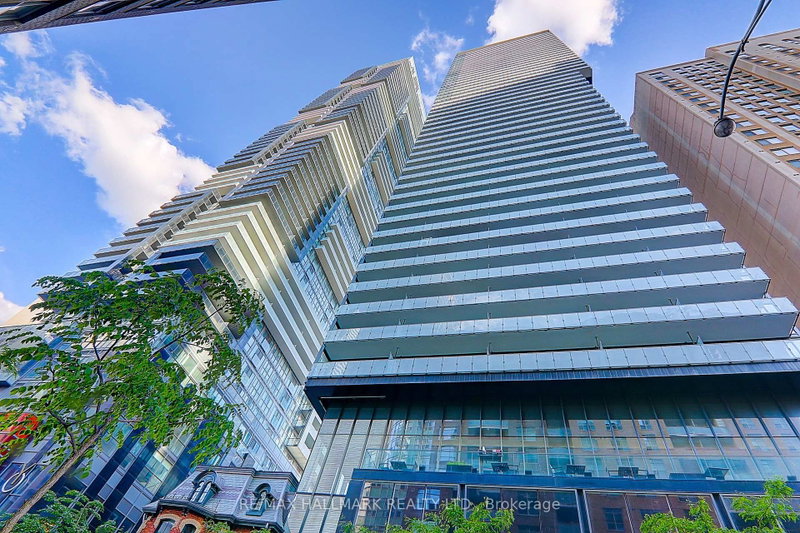 1406 - 15 Grenville Street