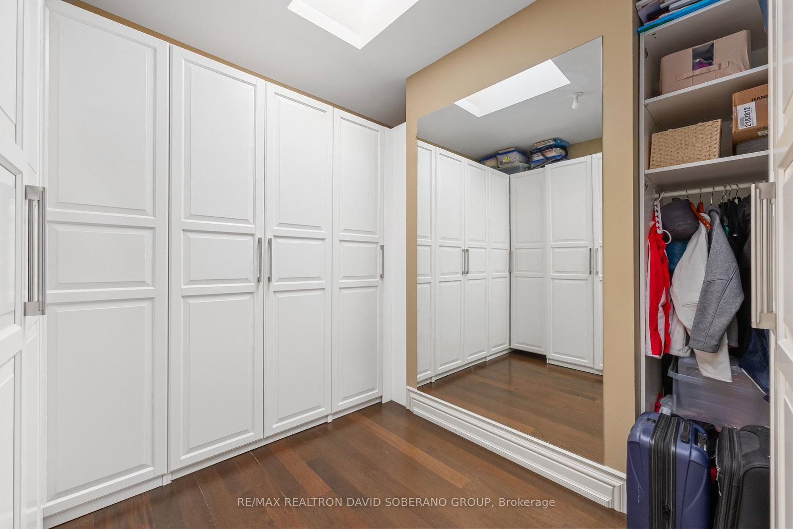 Detached House for sale at 49 Verwood Avenue, Toronto, Ontario, M3H 2K8 - Clanton Park - MLS: C13610214