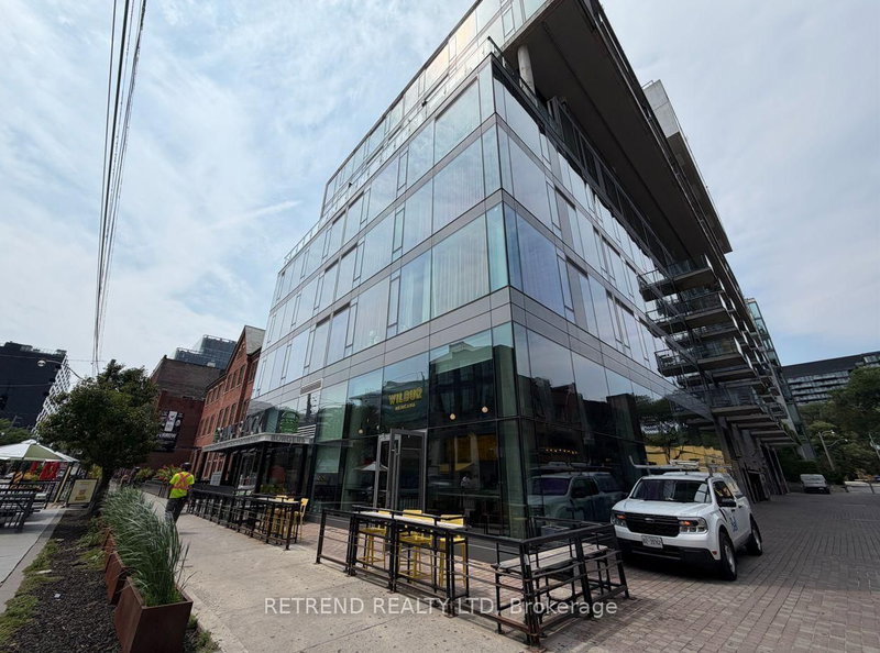 610 - 560 King Street W