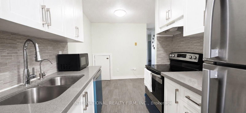 308 - 40 Sunny Glenway