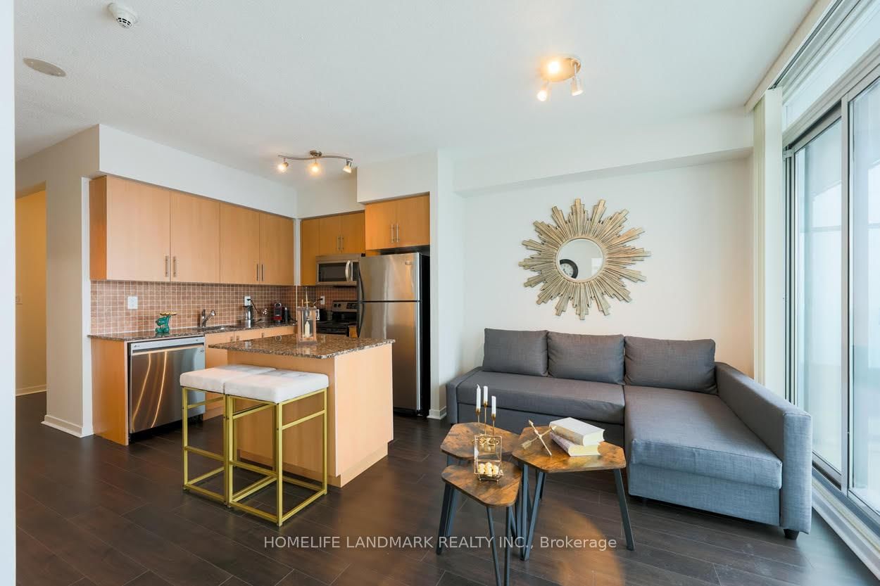55 bremner Boulevard • #4003 • Toronto, ON photo 9