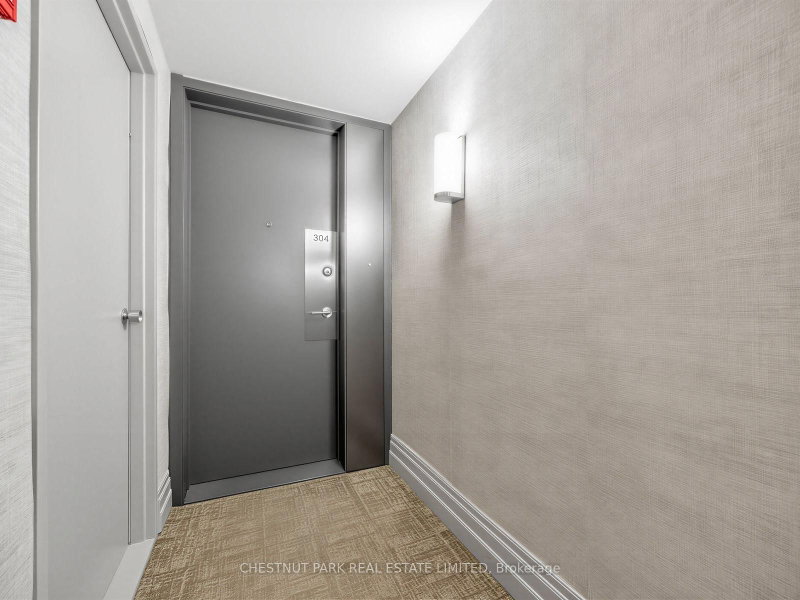 304 - 625 Avenue Road
