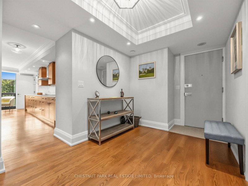 304 - 625 Avenue Road