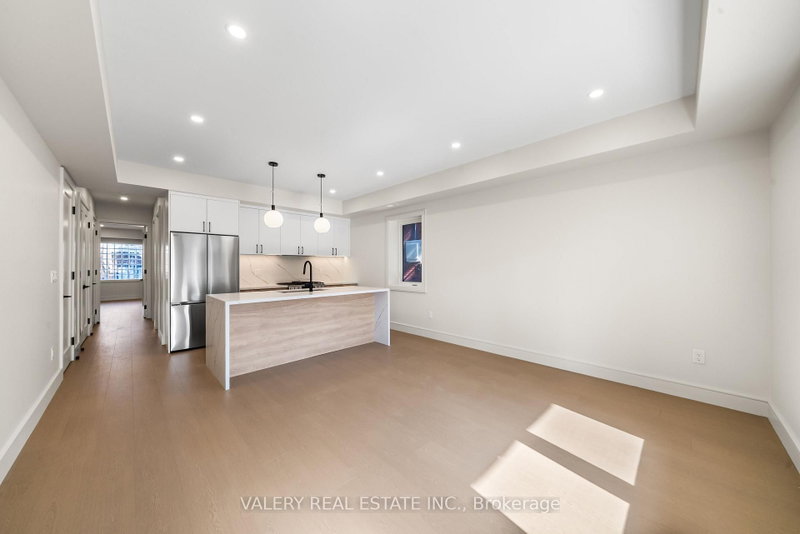 Main - 131 Dovercourt Road