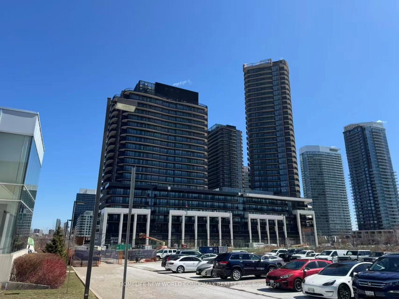 1009 - 68 Esther Shiner Boulevard