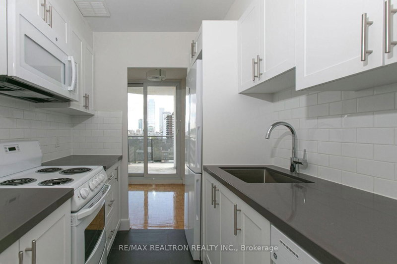 406 - 485 Huron Street