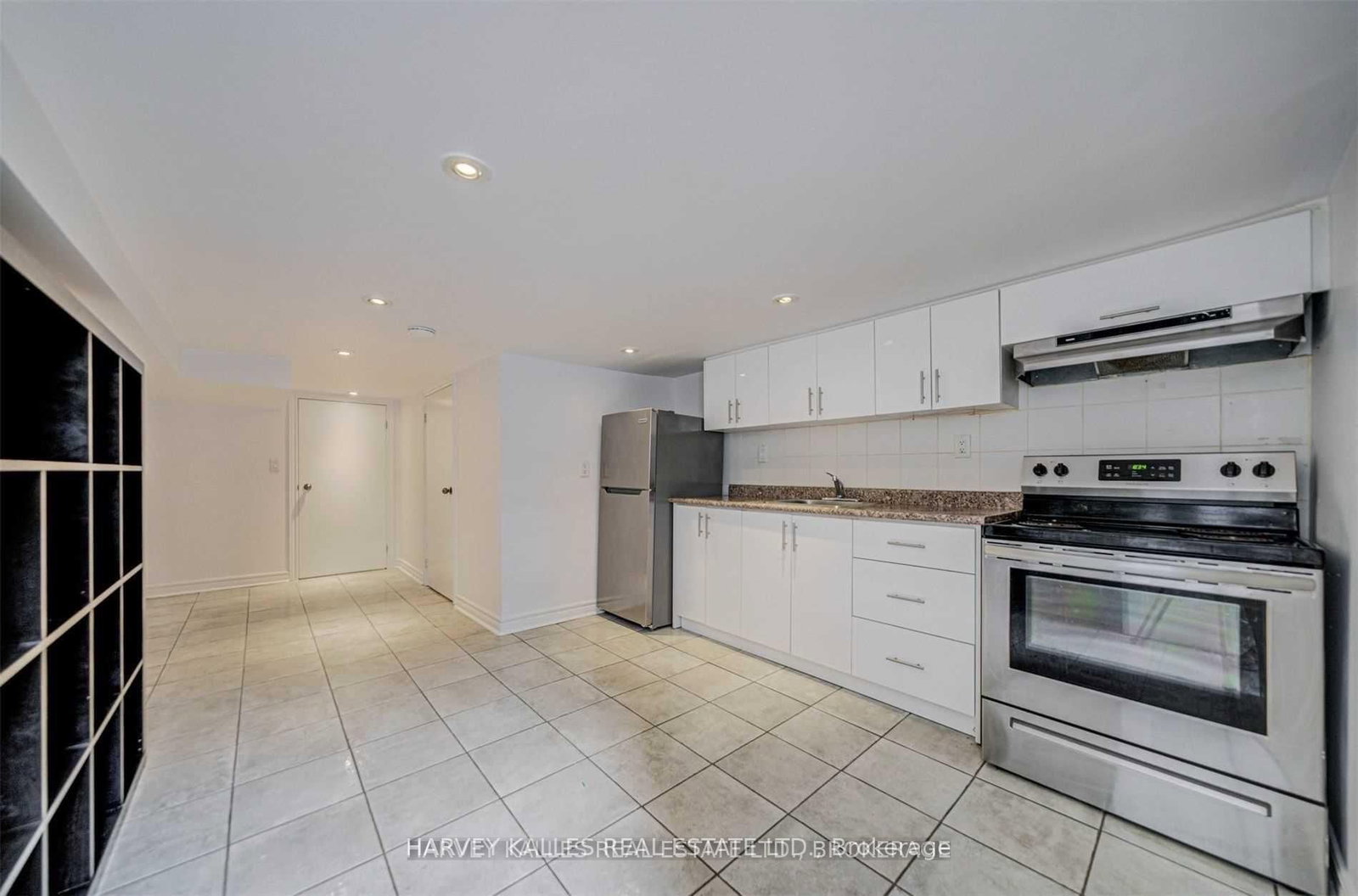 Lower - 184 Cedric Avenue, Toronto 5