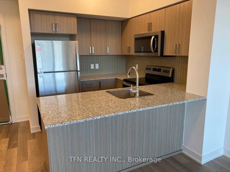 418 - 1603 Eglinton Avenue W