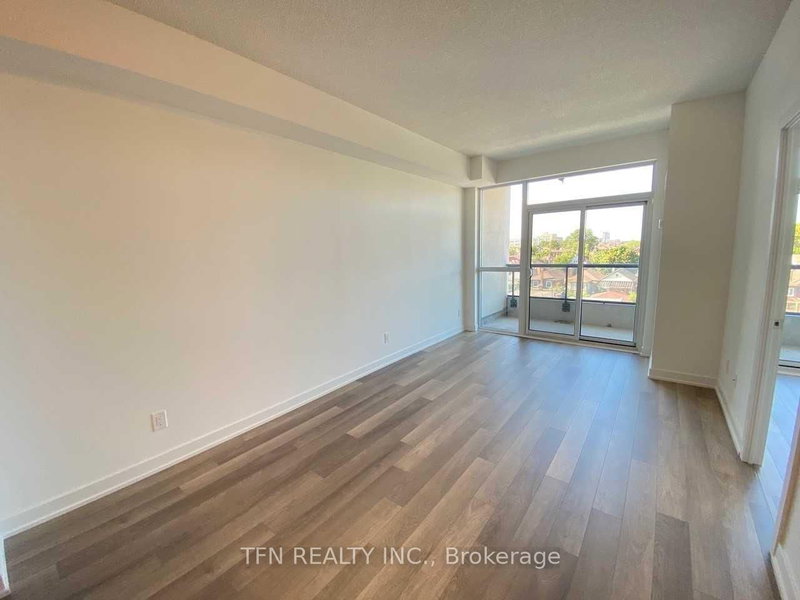 418 - 1603 Eglinton Avenue W