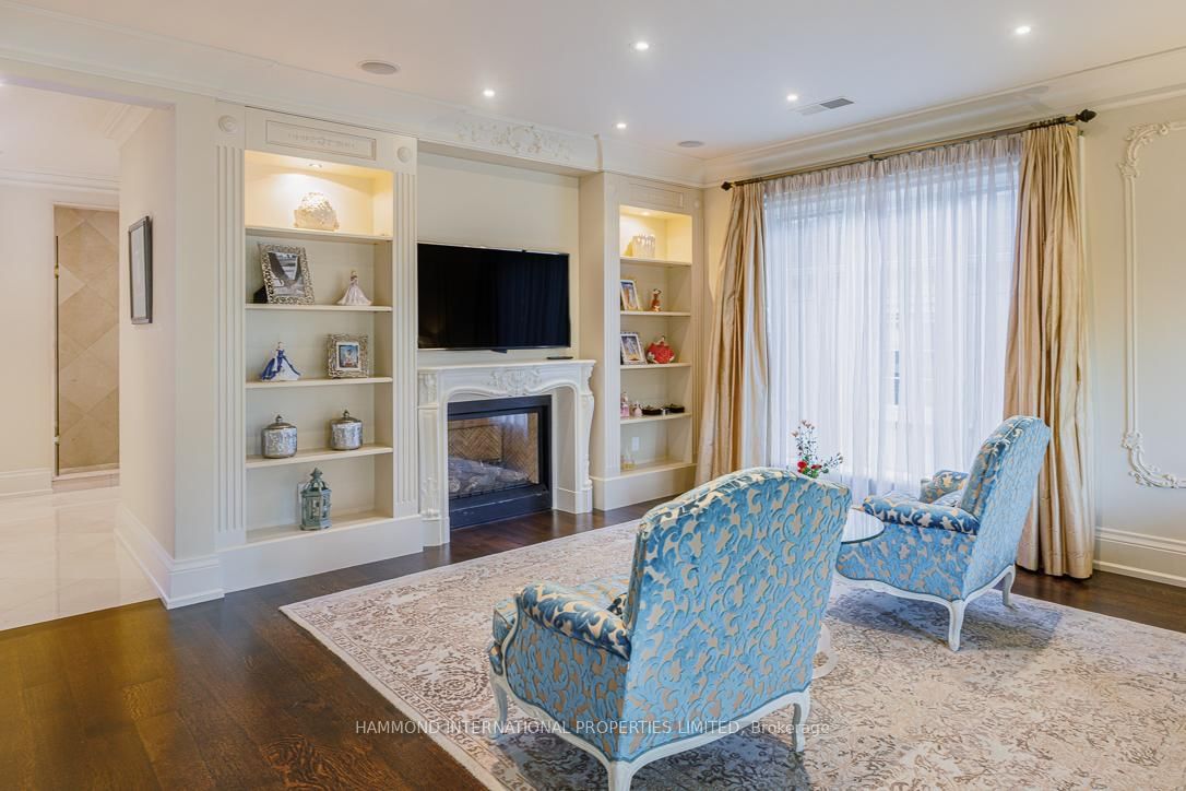 32 Arjay Crescent • Toronto, ON photo 21