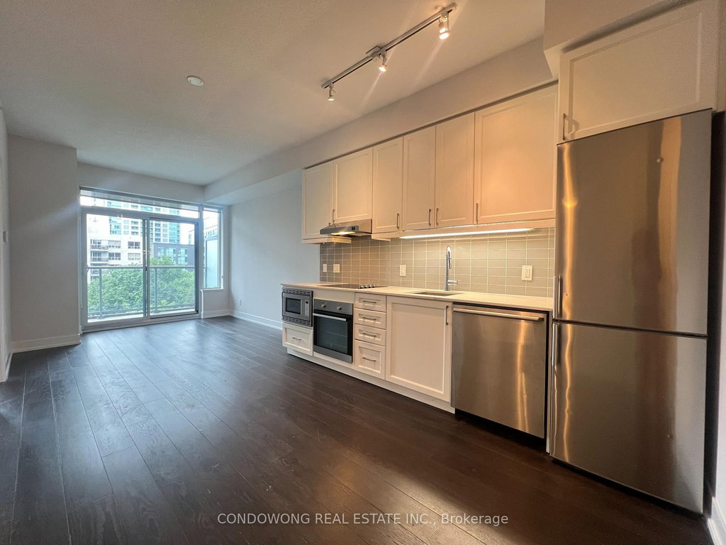 325 - 7 Kenaston Gardens