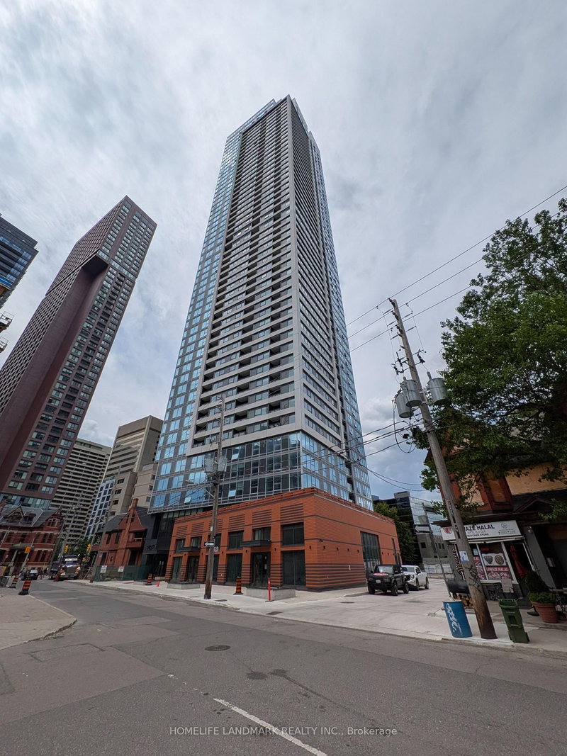 4003 - 609 Sherbourne Street