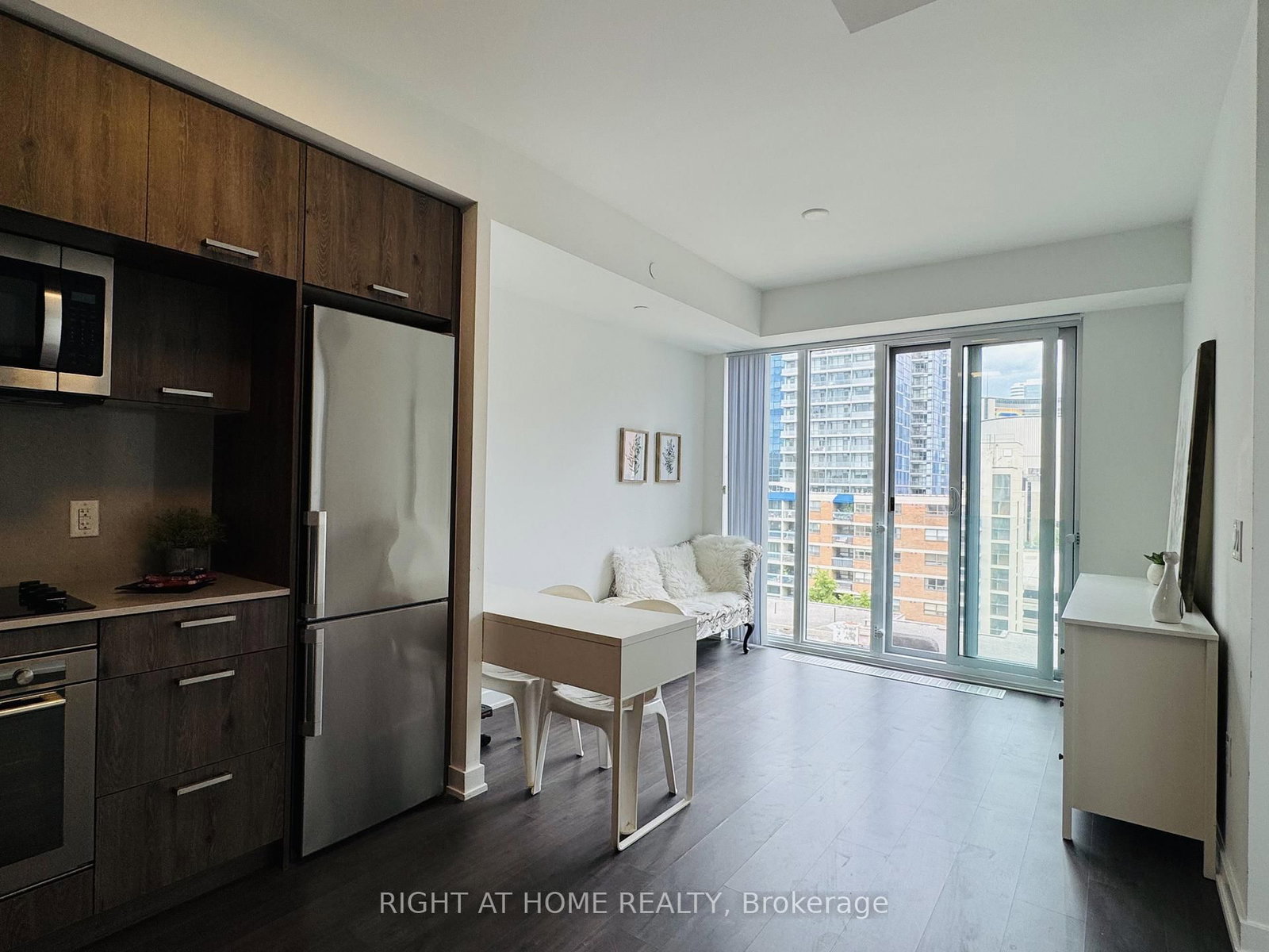 50 McCaul Street • #1011 • Toronto, ON photo 11
